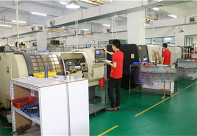 数控（kòng）车床 精度高达+/-0.01mm 