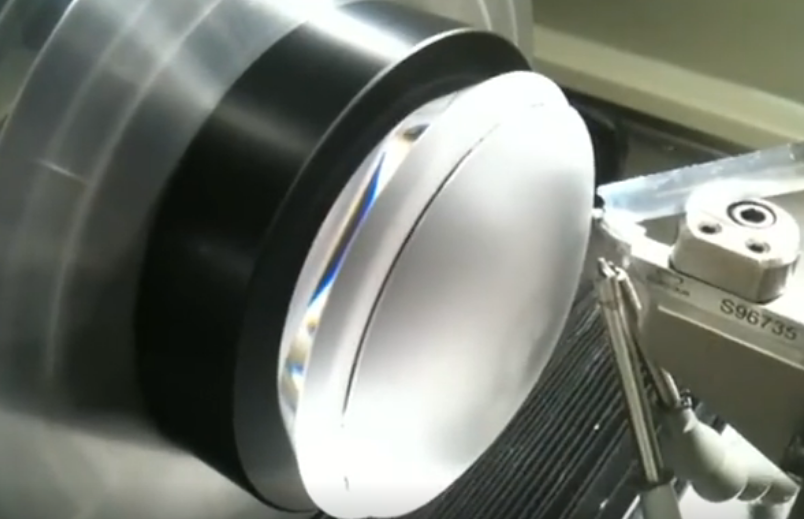 <strong>視頻（pín）觀看：什麽是納（nà）米（mǐ）級（jí）超精密加（jiā）工</strong>