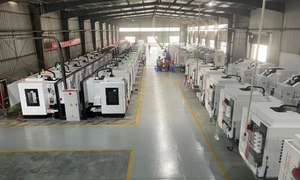 <strong>cnc是怎麽工作？其實（shí）就是數（shù）控加工中心</strong>