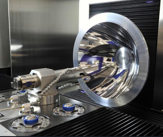 單（dān）點（diǎn）金剛石超精密光學鏡麵（miàn）加工